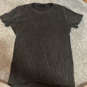 Black ribbed t-shirt